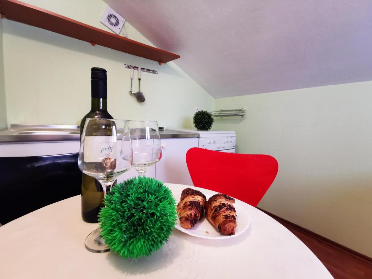 Villa Lille Трогир Экстерьер фото