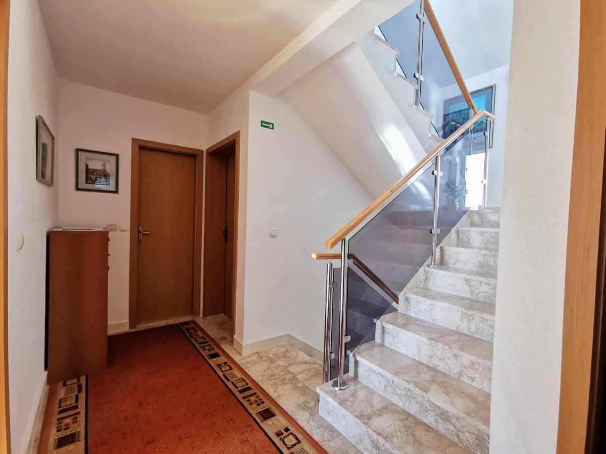 Villa Lille Трогир Экстерьер фото
